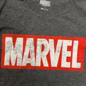 Marvel graphic Tee, Men's gray, Cotton Blend, Small, Good Condition